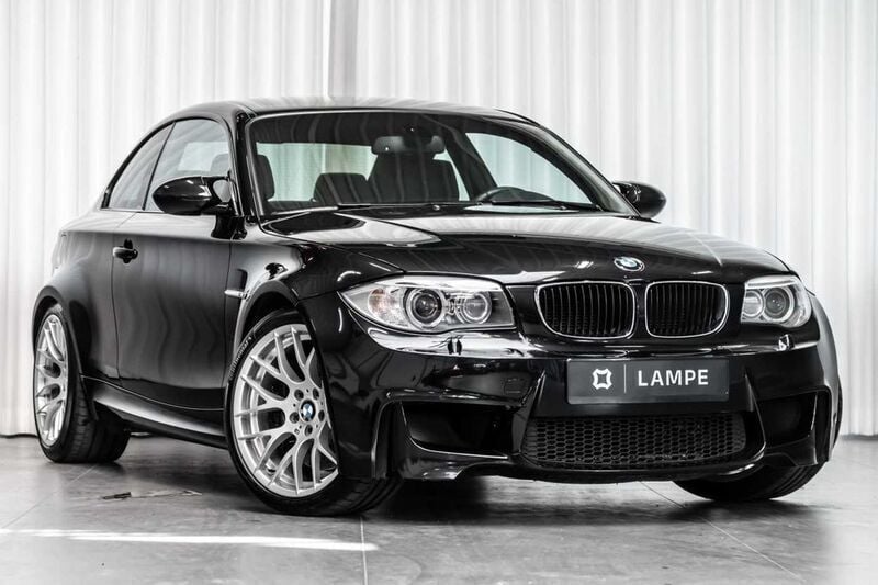 Schwarz Gebraucht 2011 BMW 1M Performance Coupé | 49.990 € (Fairer Preis) - Bild 1/4
