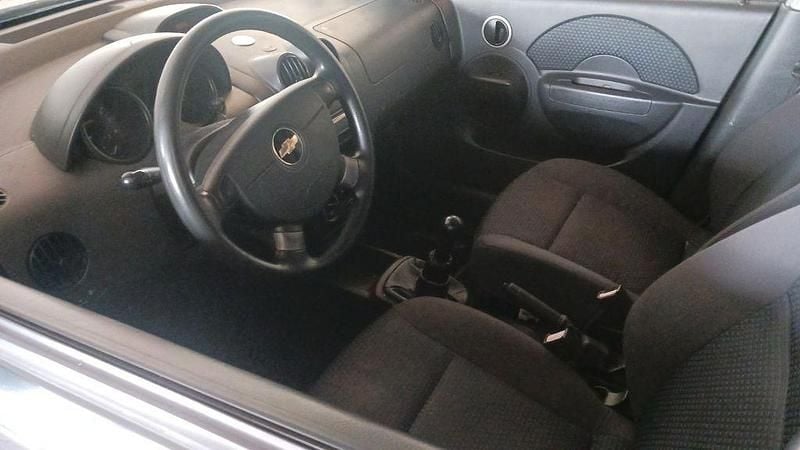 Gebraucht Chevrolet Kalos 72 PS (52 kW) 2007 Schwarz Limousine