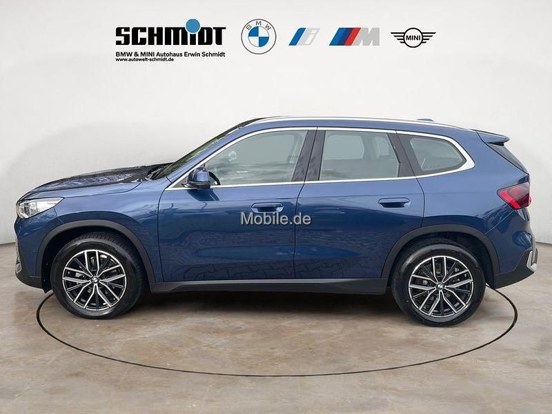 Gebraucht BMW X1 Sport Line 163 PS (119 kW) 2023 Blau SUV