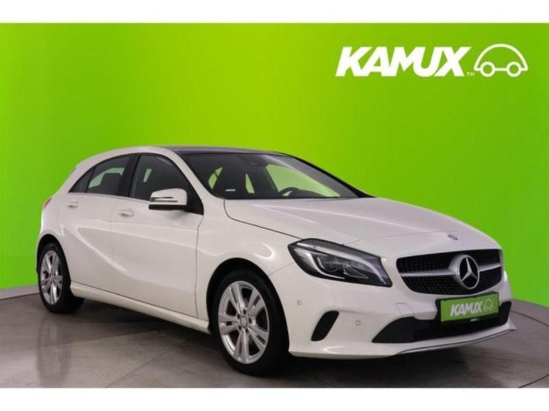 Calcitweiss/zirrusweiss Gebraucht 2016 Mercedes A200 Limousine | 17.390 € (Fairer Preis) - Bild 1/3