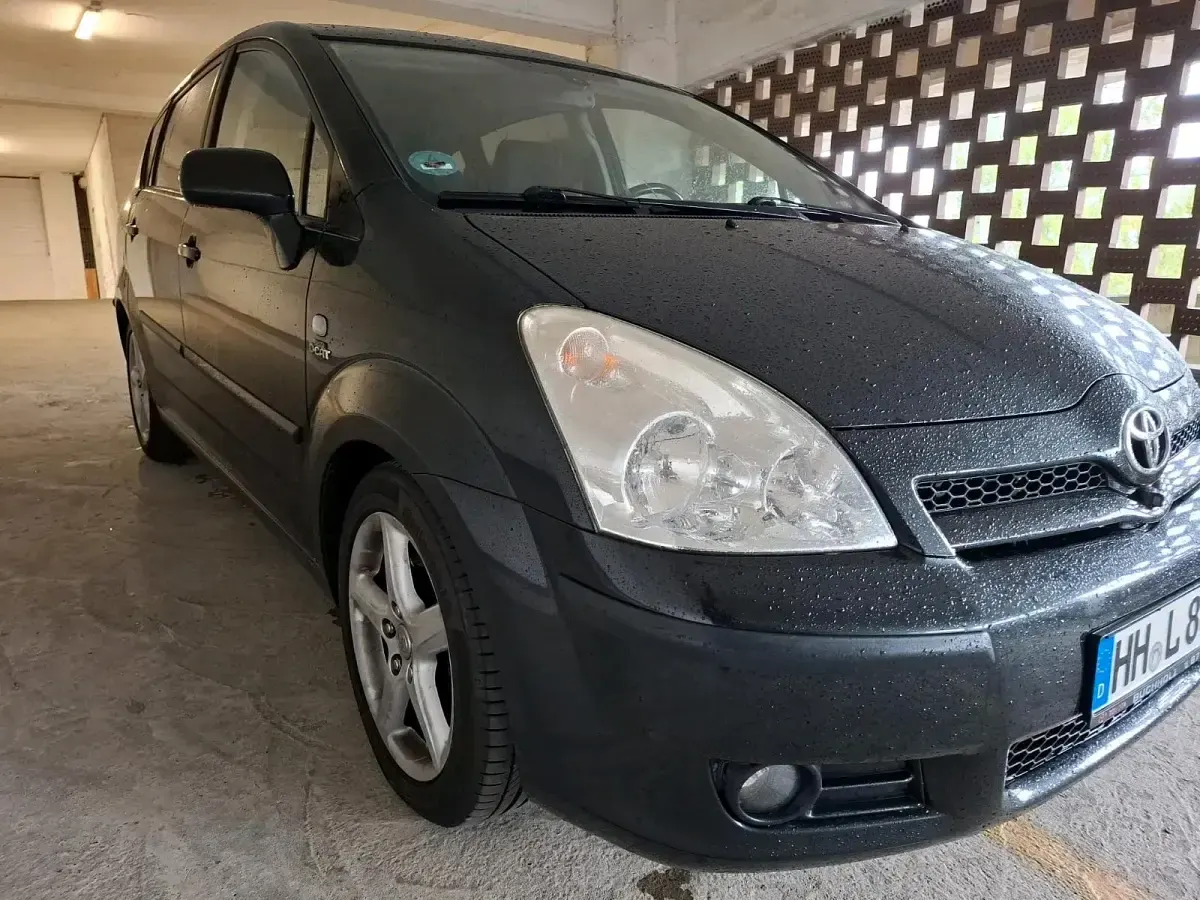 Gebraucht Toyota Corolla Verso Executive 177 PS (130 kW) 2007 Schwarz Van / Kleinbus