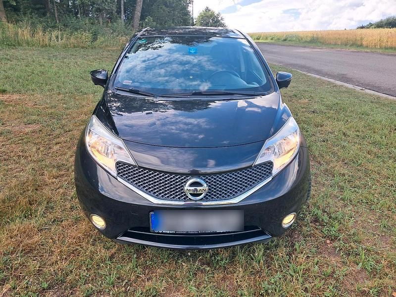 Gebraucht Nissan Note 360º 90 PS (66 kW) 2015 Schwarz Kleinwagen