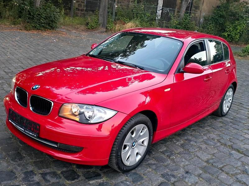 Rot Gebraucht 2009 BMW 316 Limousine | 3.750 € (Etwas zu teuer) - Bild 1/4