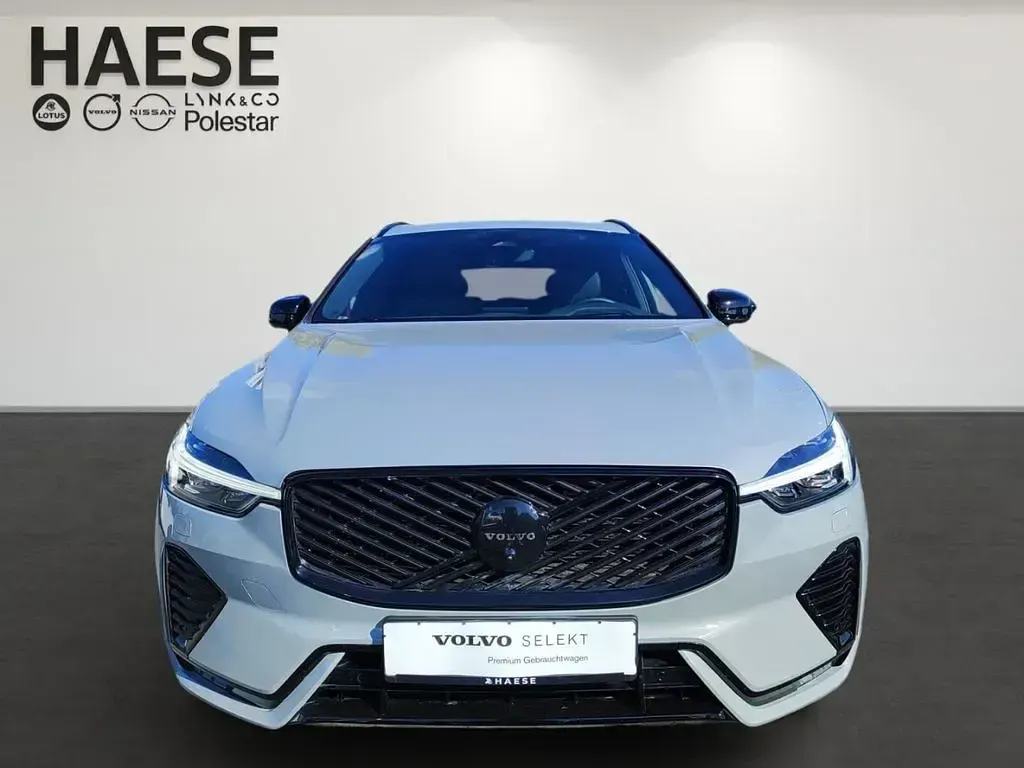 Gebraucht Volvo XC60 Plus 250 PS (183 kW) 2025 Vapour grey / metallic SUV