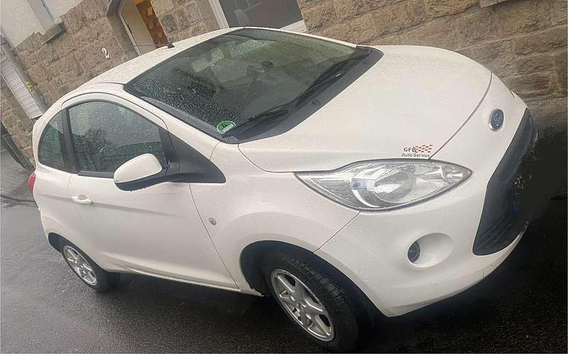 Gebraucht Ford Ka Trend 69 PS (50 kW) 2011 Kleinwagen