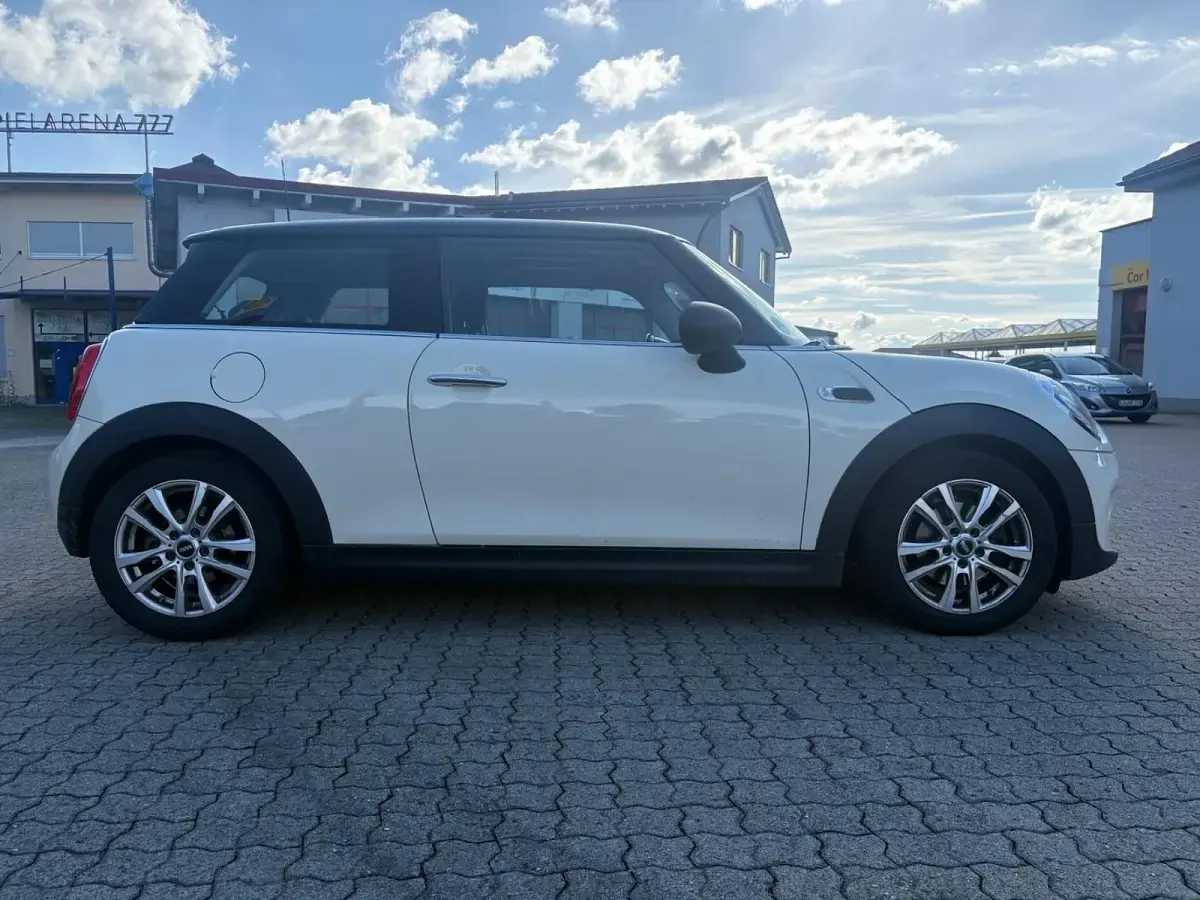 Gebraucht Mini Cooper 102 PS (75 kW) 2015 Beige Kleinwagen
