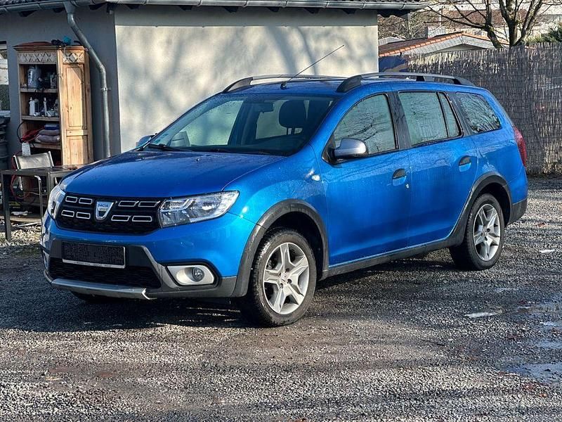 Gebraucht Dacia Logan MCV Stepway 90 PS (66 kW) 2018 Blau Kombi