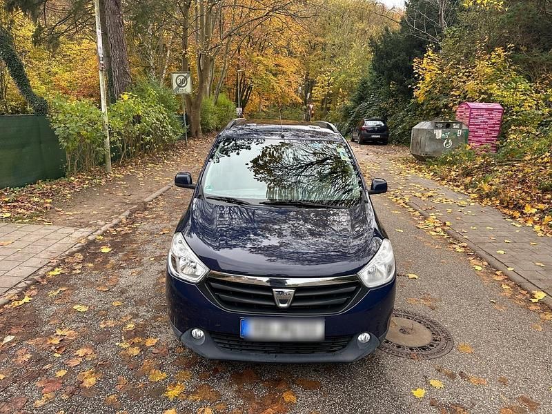 Blau Gebraucht 2015 Dacia Lodgy Van / Kleinbus | 2.500 € (Superpreis) - Bild 1/4