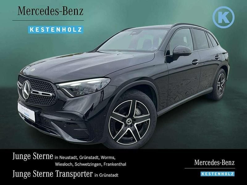 Obsidianschwarz Gebraucht 2024 Mercedes GLC220 AMG SUV | 58.480 € (Fairer Preis) - Bild 1/4