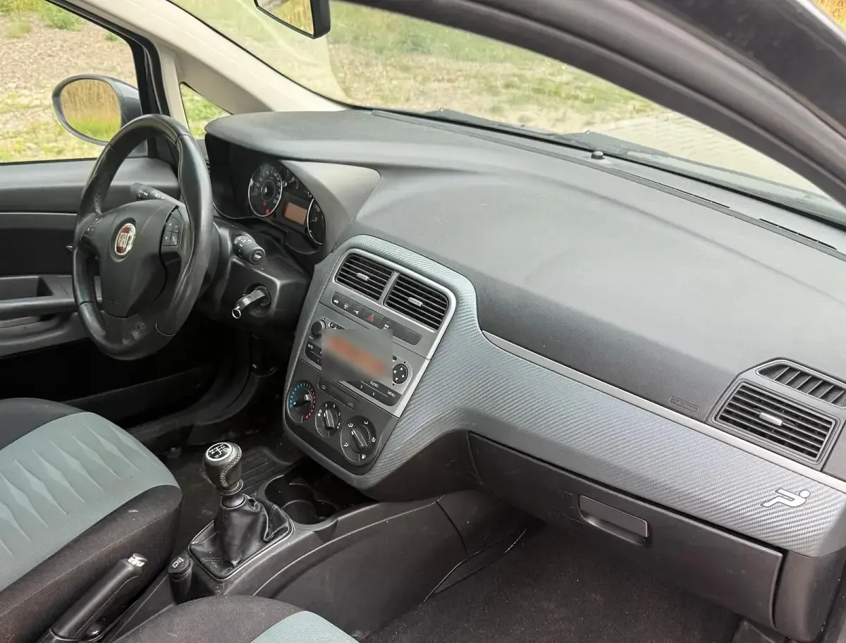 Gebraucht Fiat Grande Punto 78 PS (57 kW) 2010 Grau Kleinwagen