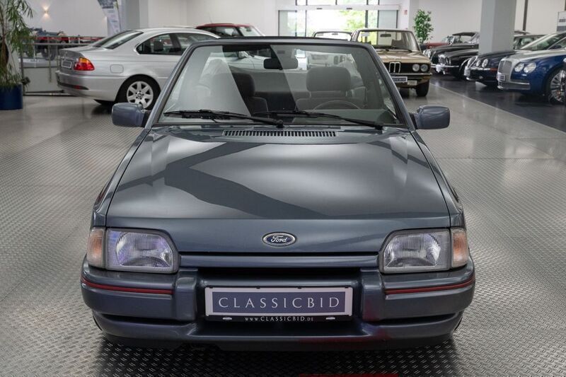 Gebraucht Ford Escort Cabriolet 105 PS (77 kW) 1988 Grau Cabrio