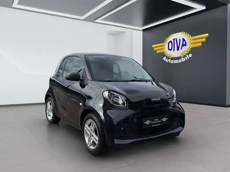 Gebraucht Smart ForTwo Coupé 60 kW (82 PS) 2022 Schwarz Coupé