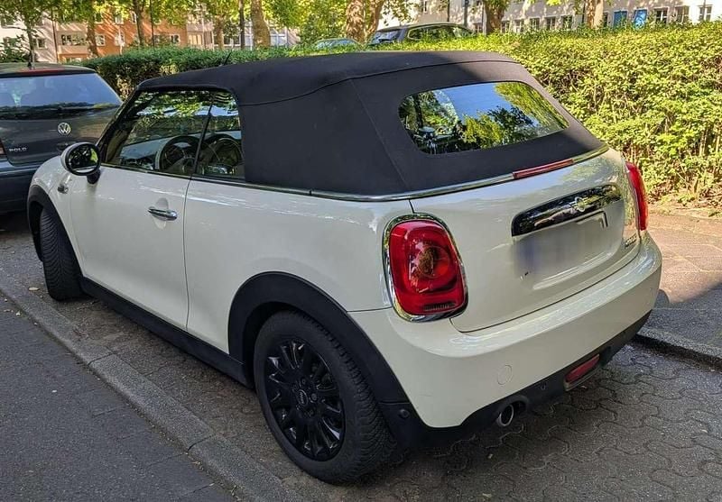 Gebraucht Mini Cooper Cabriolet Pepper 136 PS (100 kW) 2019 Beige Cabrio
