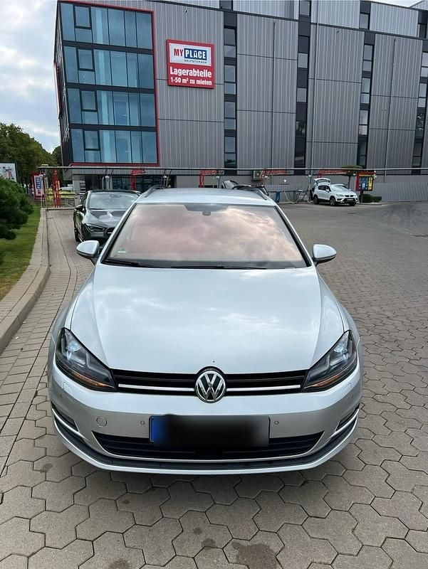 Gebraucht VW Golf VII 110 PS (80 kW) 2014 Silber Kombi