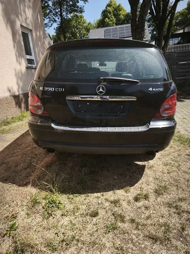 Gebraucht Mercedes R320 224 PS (164 kW) 2010 Schwarz Kombi