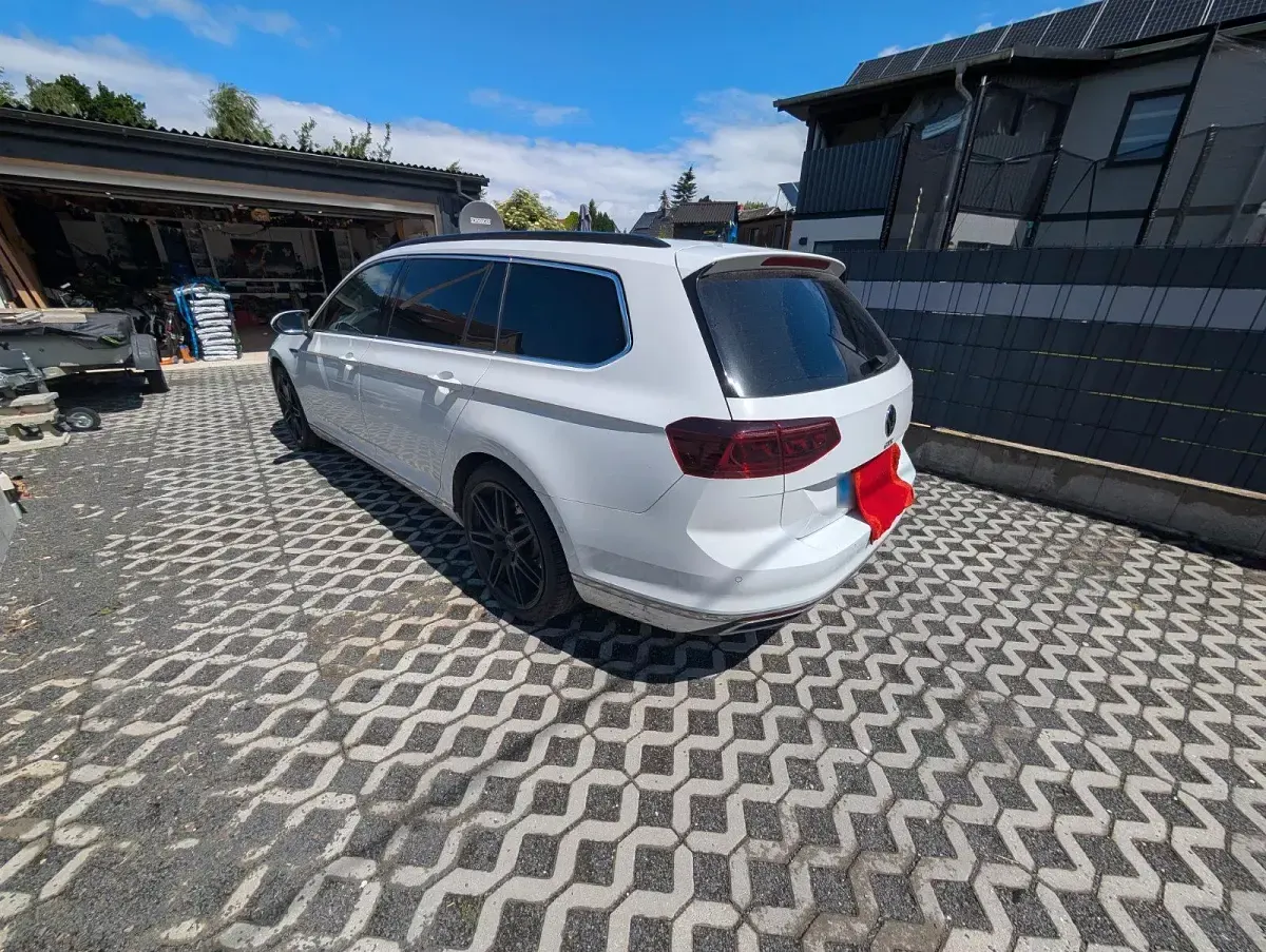 Gebraucht VW Passat GTE 218 PS (160 kW) 2020 Weiß Kombi