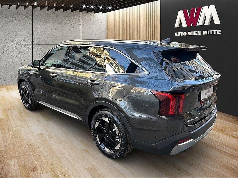 Gebraucht Kia Sorento 160 PS (117 kW) 2025 Grau SUV