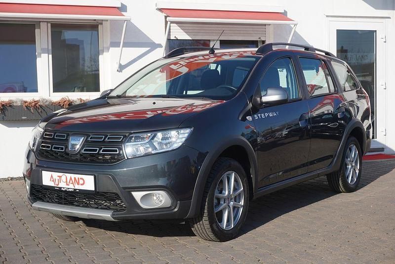 Gebraucht Dacia Logan Stepway 90 PS (66 kW) 2019 Grau Kombi