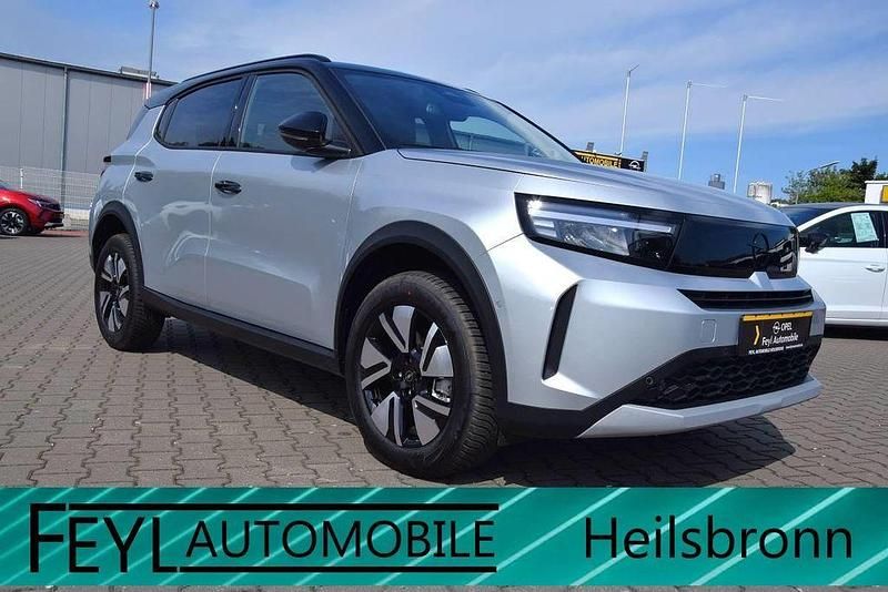 Kristallsilber Gebraucht 2025 Opel Frontera SUV | 24.900 € - Bild 1/4