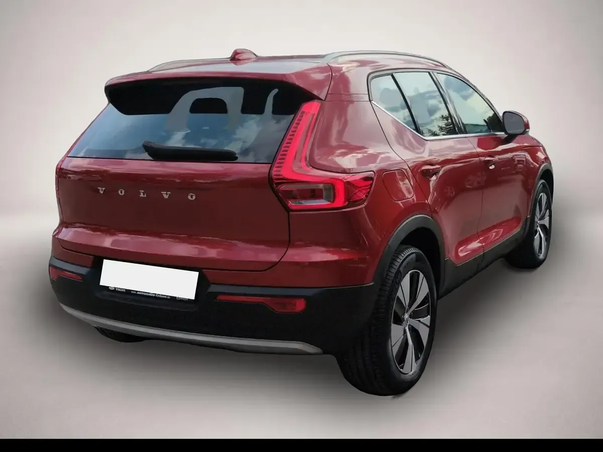 Gebraucht Volvo XC40 Inscription 211 PS (155 kW) 2021 Manufacturer SUV