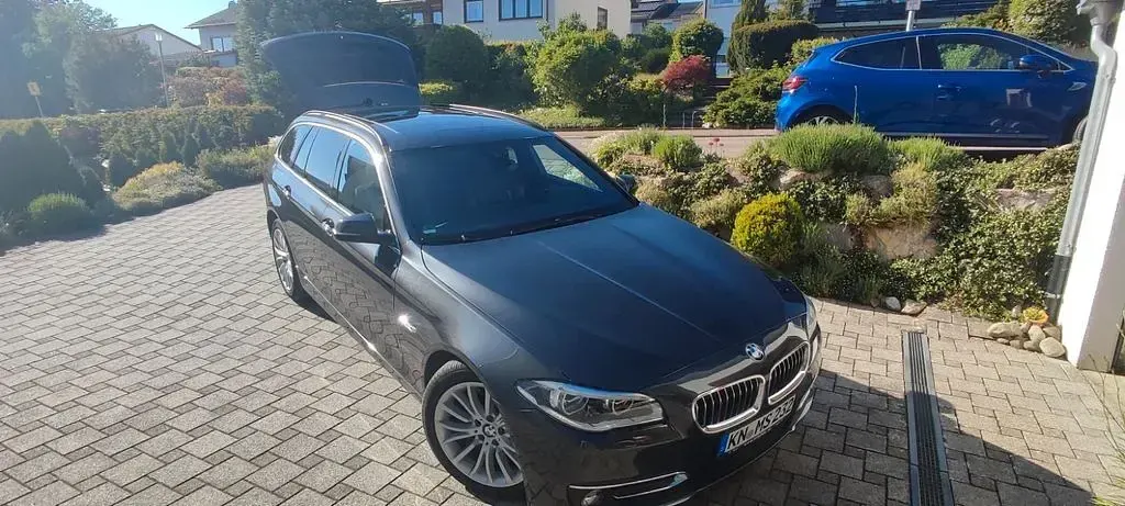 Gebraucht BMW 525 Luxury Line 218 PS (160 kW) 2016 Grau Kombi
