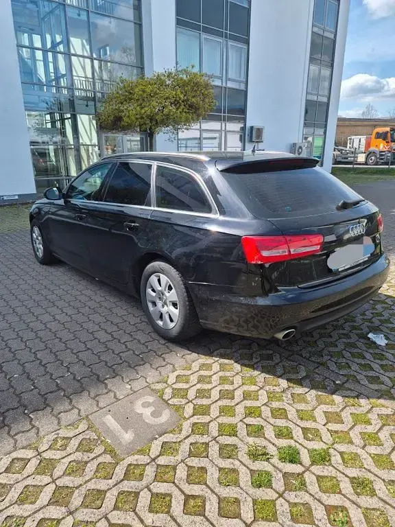 Gebraucht Audi A6 204 PS (150 kW) 2012 Schwarz Kombi
