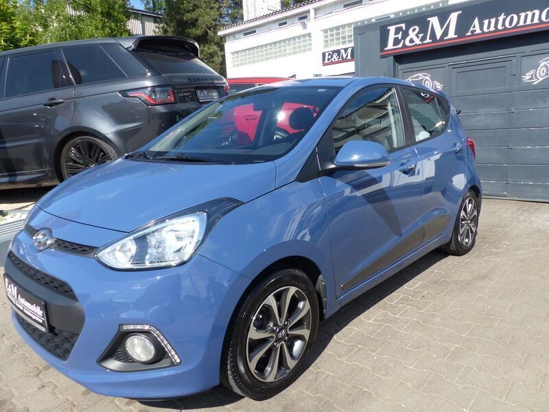 Blau Gebraucht 2014 Hyundai i10 Style Kleinwagen | 8.980 € (Fairer Preis) - Bild 1/4