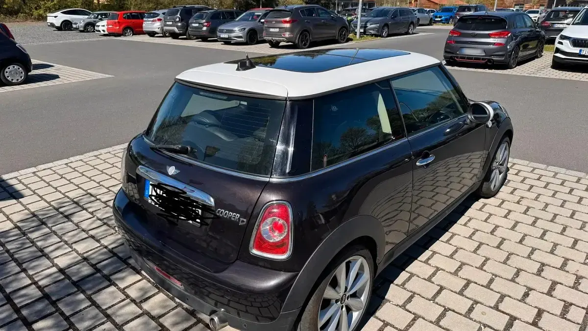 Second-hand Mini Cooper D 110 CP (80 kW) 2013 Maro Hatchback