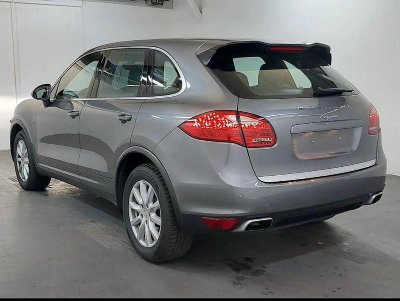 Gebraucht Porsche Cayenne S 333 PS (244 kW) 2010 Grau SUV