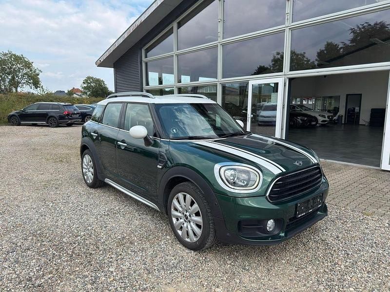 Grün Gebraucht 2017 Mini Cooper D Countryman SUV | 8.500 € - Bild 1/4