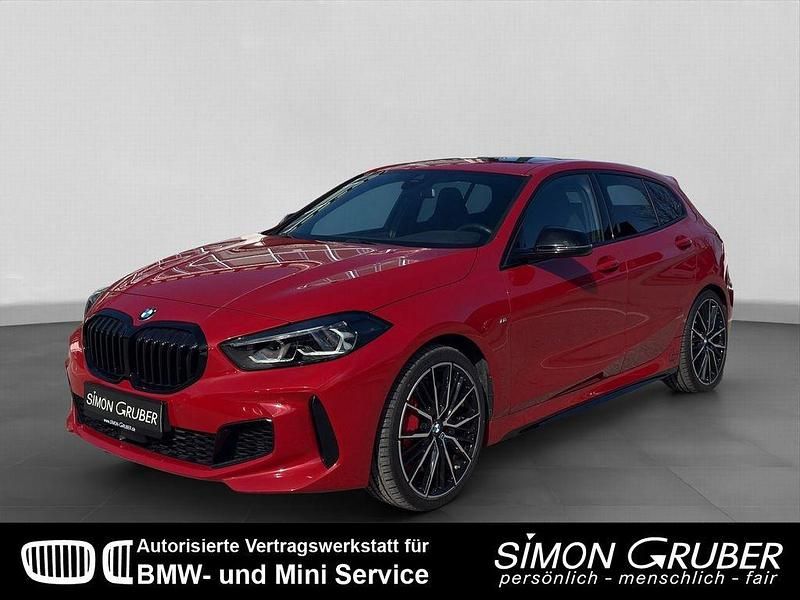Gebraucht BMW 128 Shadowline 265 PS (194 kW) 2023 Rot Limousine