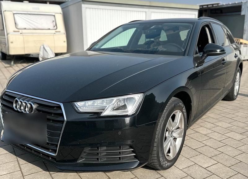 Gebraucht Audi A4 150 PS (110 kW) 2017 Schwarz Kombi