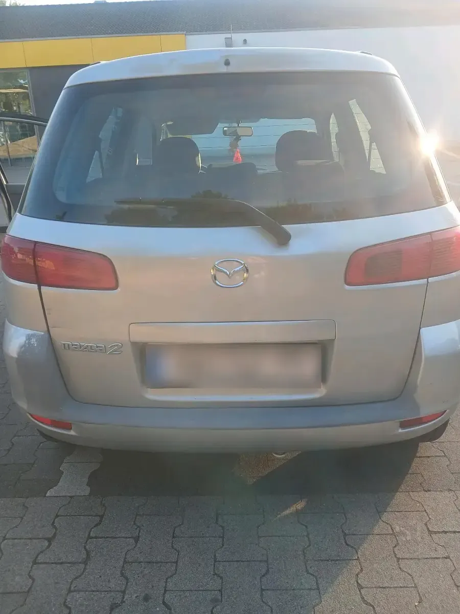 Gebraucht Mazda 2 80 PS (58 kW) 2004 Silber Kleinwagen