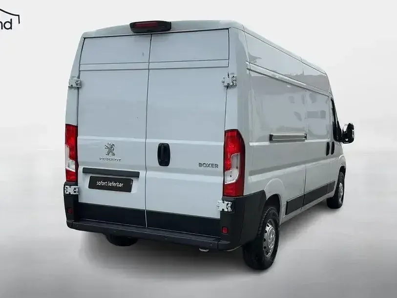 Gebraucht Peugeot Boxer 140 PS (102 kW) 2024 Weiß Van
