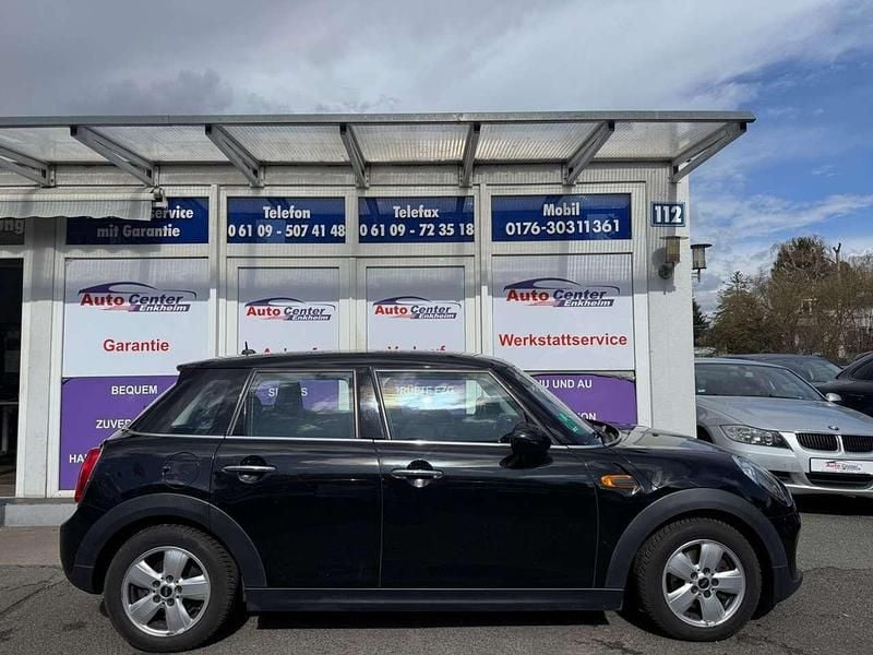 Gebraucht Mini Cooper 136 PS (100 kW) 2015 Schwarz Kleinwagen