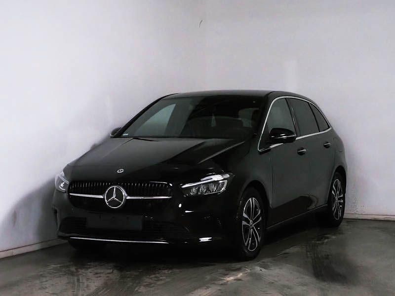 Gebraucht Mercedes B250e Progressive 218 PS (160 kW) 2024 Schwarz Van / Kleinbus