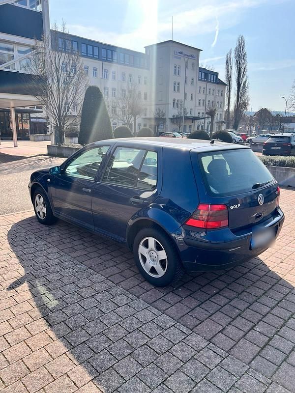 Gebraucht VW Golf IV 101 PS (74 kW) 2001 Grün Kleinwagen
