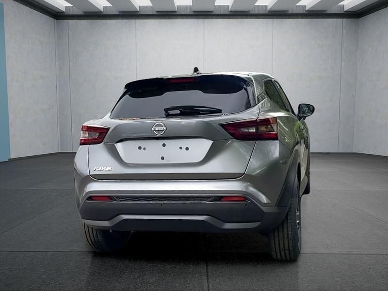 Neu Nissan Juke 114 PS (83 kW) 2025 Grau SUV