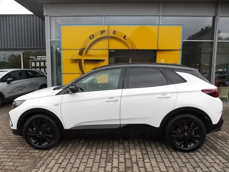Jade weiss/arktis weiss Gebraucht 2022 Opel Grandland X GS Line SUV | 20.490 € (Fairer Preis) - Bild 1/4