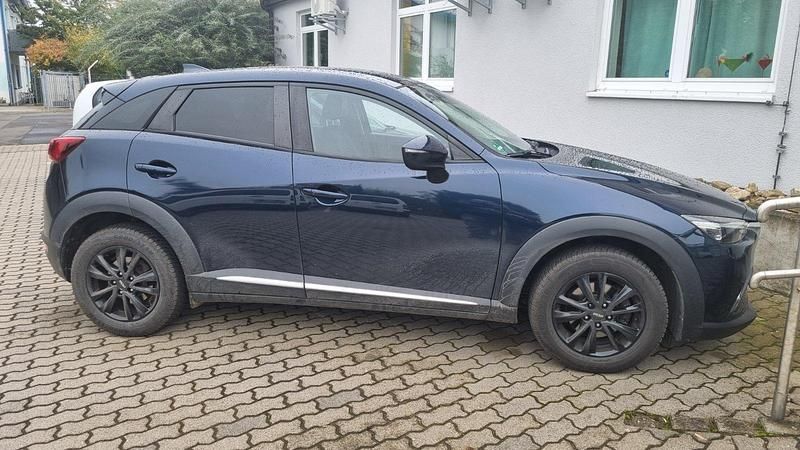 Blau Gebraucht 2016 Mazda CX-3 Sports-Line SUV | 11.990 € - Bild 1/4