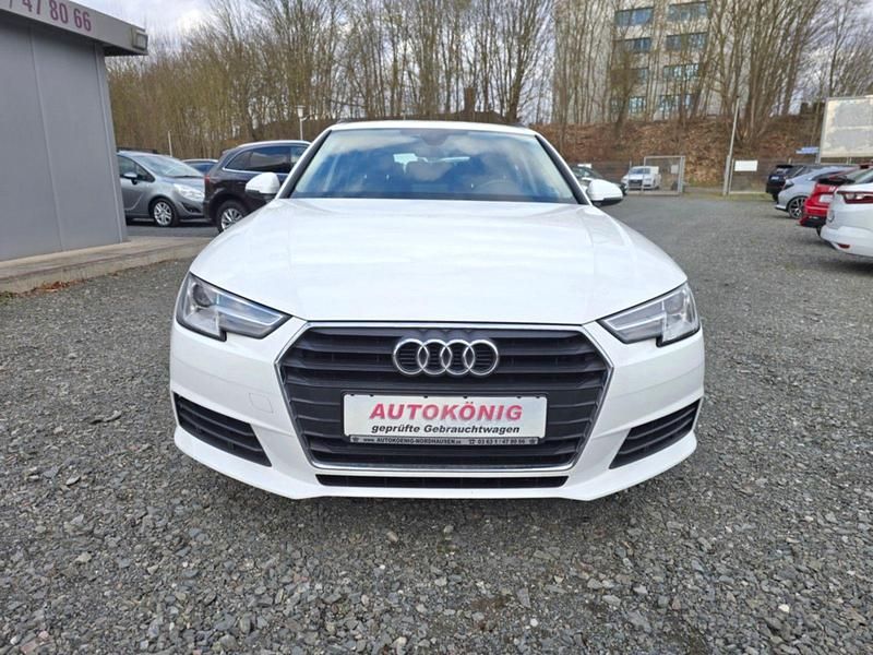 Gebraucht Audi A4 Basis 150 PS (110 kW) 2018 Weiß Kombi