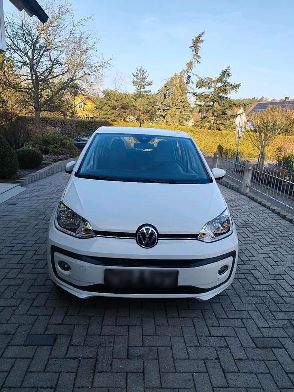 Gebraucht VW up! 65 PS (47 kW) 2021 Weiß Kleinwagen
