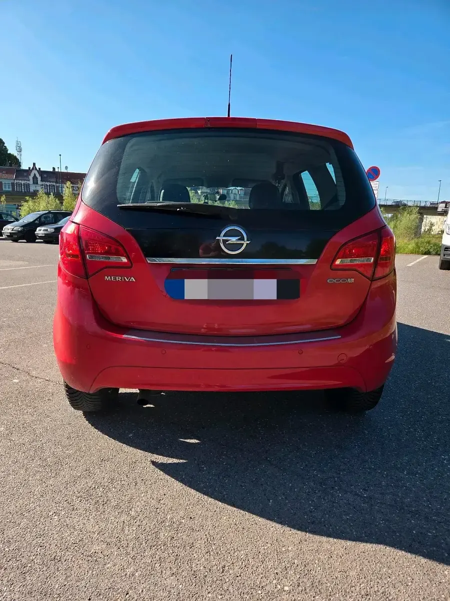 Gebraucht Opel Meriva Eco 124 PS (91 kW) 2011 Rot Van / Kleinbus