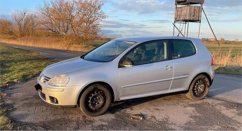 Gebraucht VW Golf V 80 PS (58 kW) 2008 Silber Kleinwagen