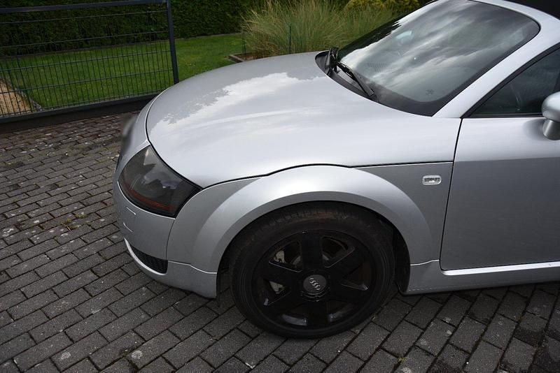 Gebraucht Audi TT Roadster 176 PS (129 kW) 2000 Silber Cabrio