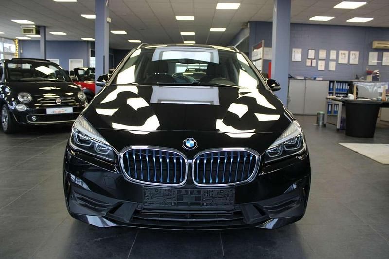 Gebraucht BMW 225 Advantage 136 PS (100 kW) 2018 Schwarz Kombi