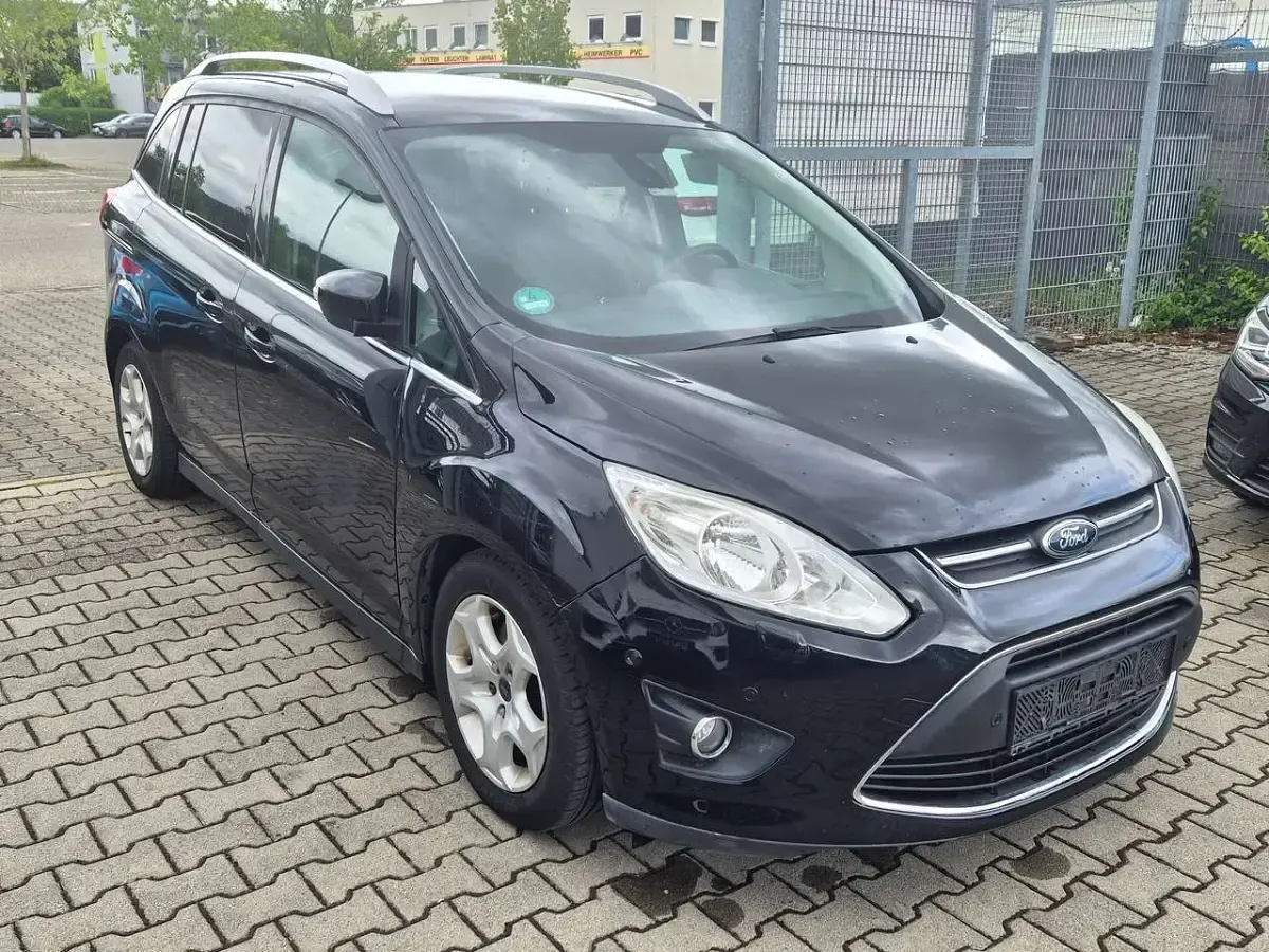 Gebraucht Ford Grand C-Max Trend 150 PS (110 kW) 2011 Pantherschwarz metallic Van / Kleinbus