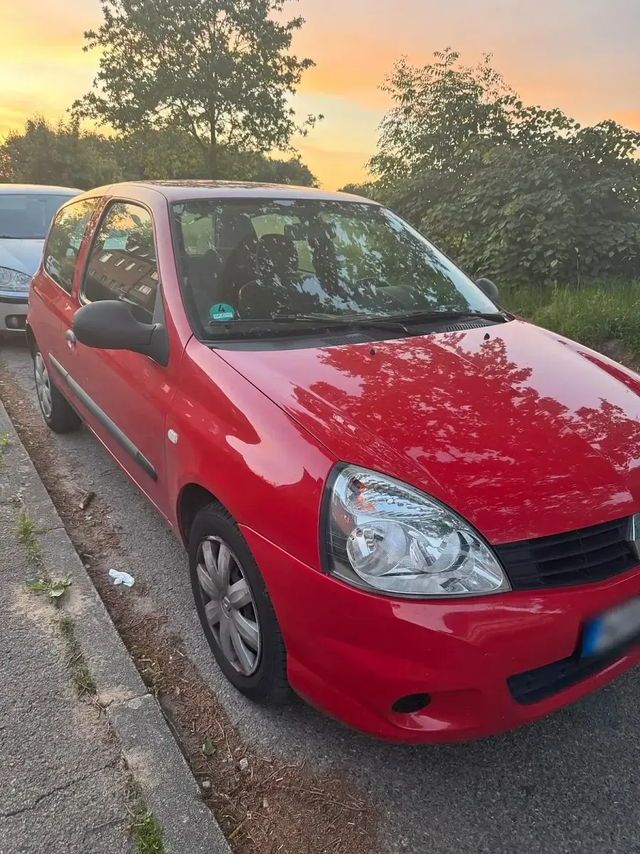 Gebraucht Renault Clio 70 PS (51 kW) 2011 Kleinwagen
