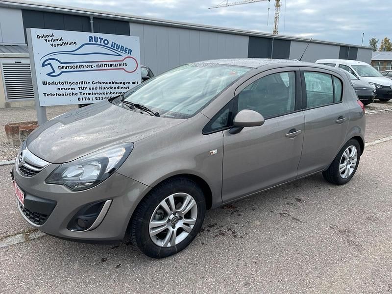 Gebraucht Opel Corsa Energy 86 PS (63 kW) 2014 Silber Kleinwagen