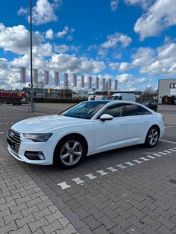 Second-hand Audi A6 Ambiente 231 CP (169 kW) 2019 Alb Berlinǎ